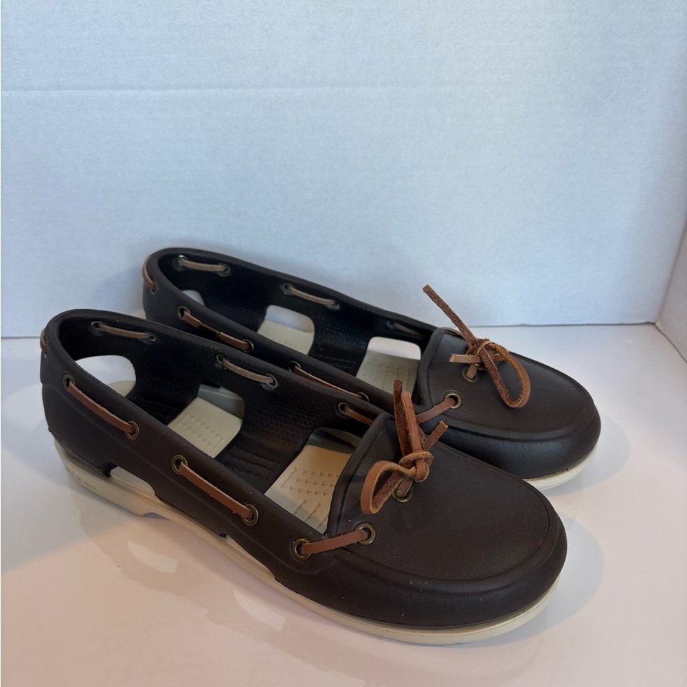 Crocs Women’s W8 Brown Cutout Boat Shoes – Slip-On Flats